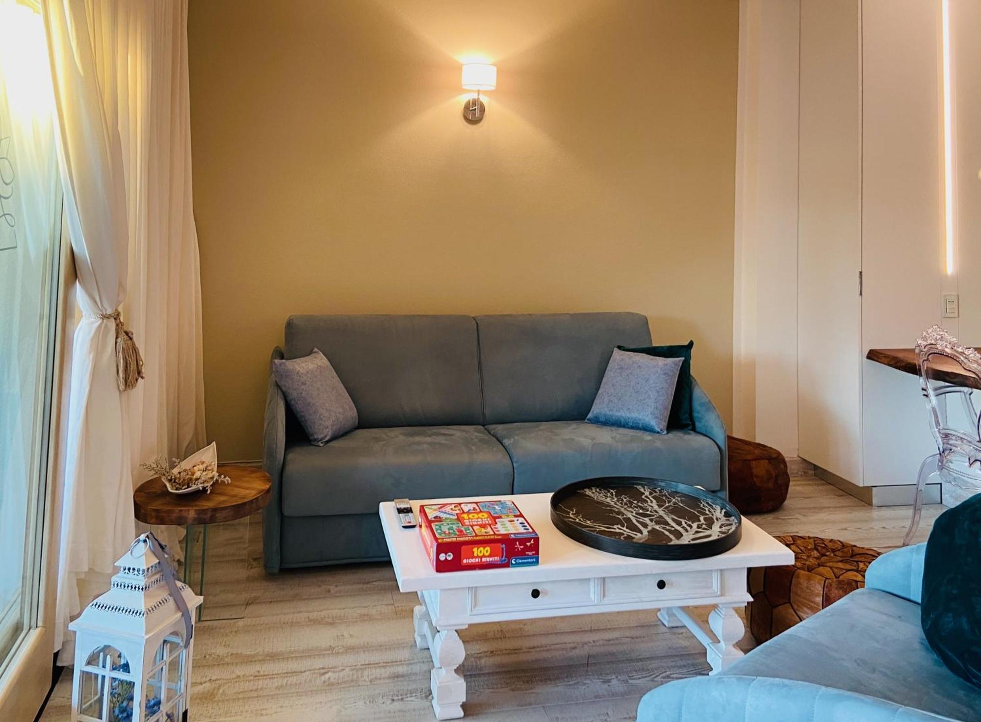 Lotus Wellness Apartment - Resort Ginestre - Palau - Sardinia Екстер'єр фото